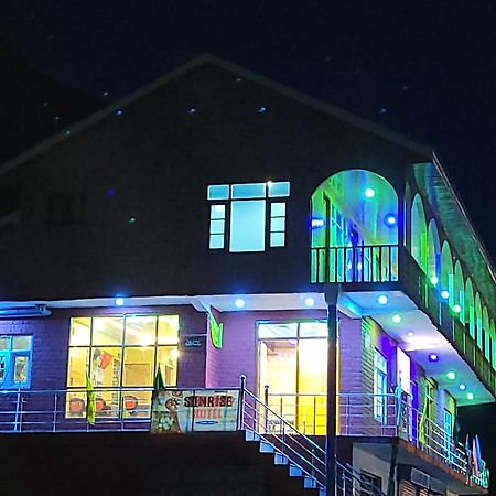 Sunrise Hotel And Restaurant Mastan Gurez Kanzalwan Exterior photo