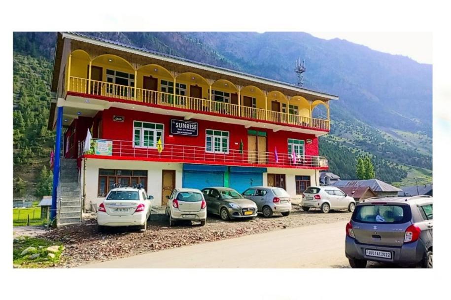 Sunrise Hotel And Restaurant Mastan Gurez Kanzalwan Exterior photo